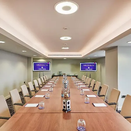 Hotel Park Regis 4*