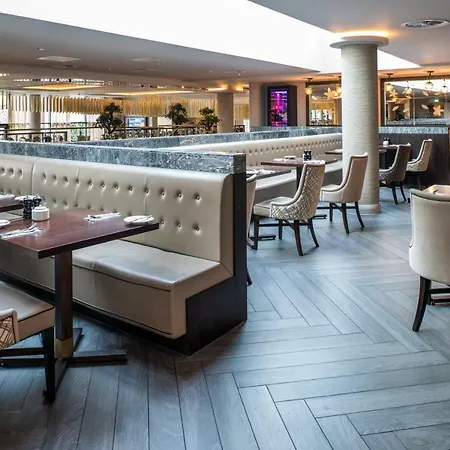 Hotel Park Regis 4*