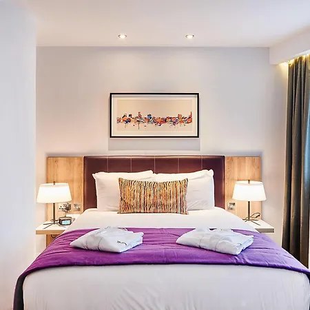 Hotel Park Regis